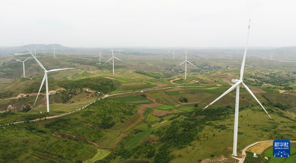 陇中黄土高原崛起风电基地(图3)