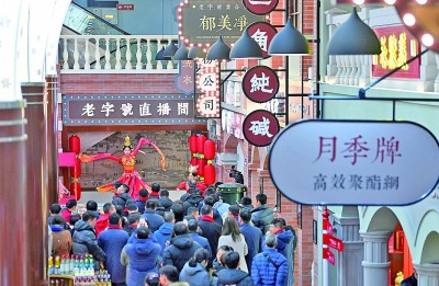 首发经济激活消费市场“一池春水” 首发经济激活消费市场“一池春水”