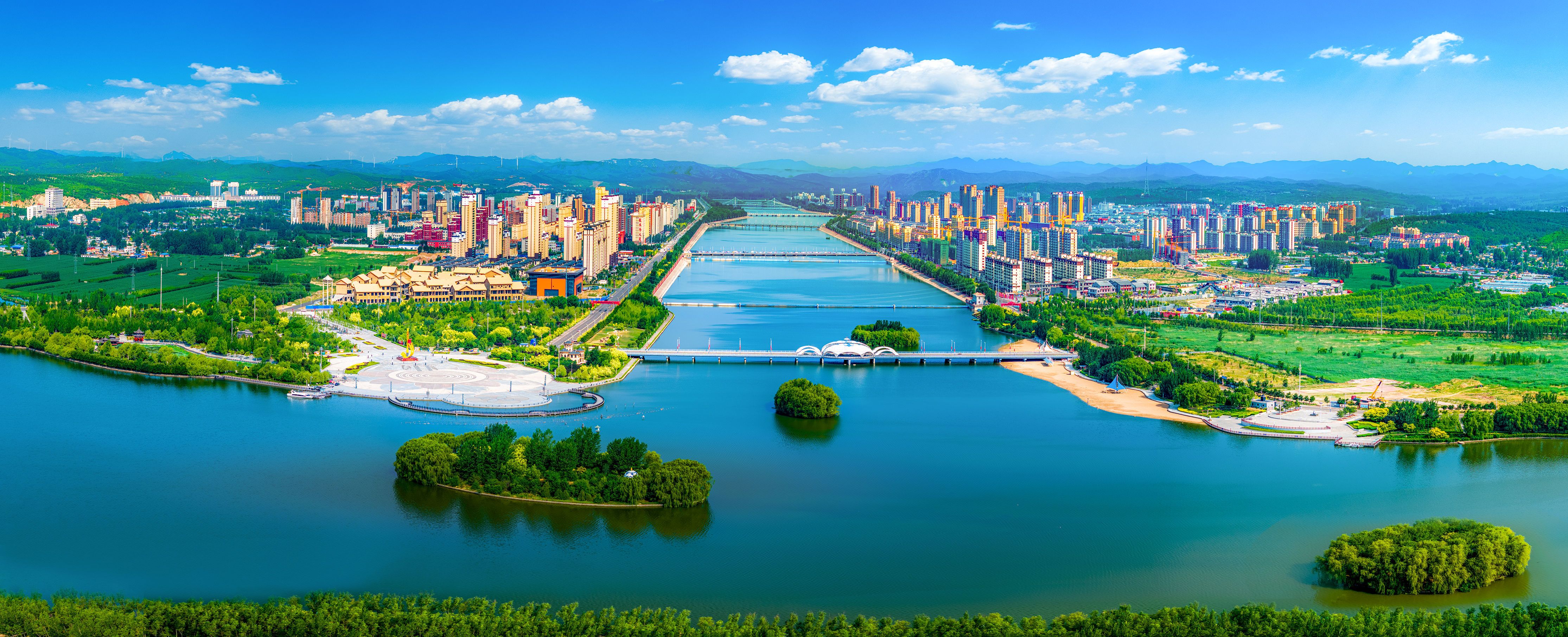6.辽宁：喀左龙源湖水利风景区.jpg