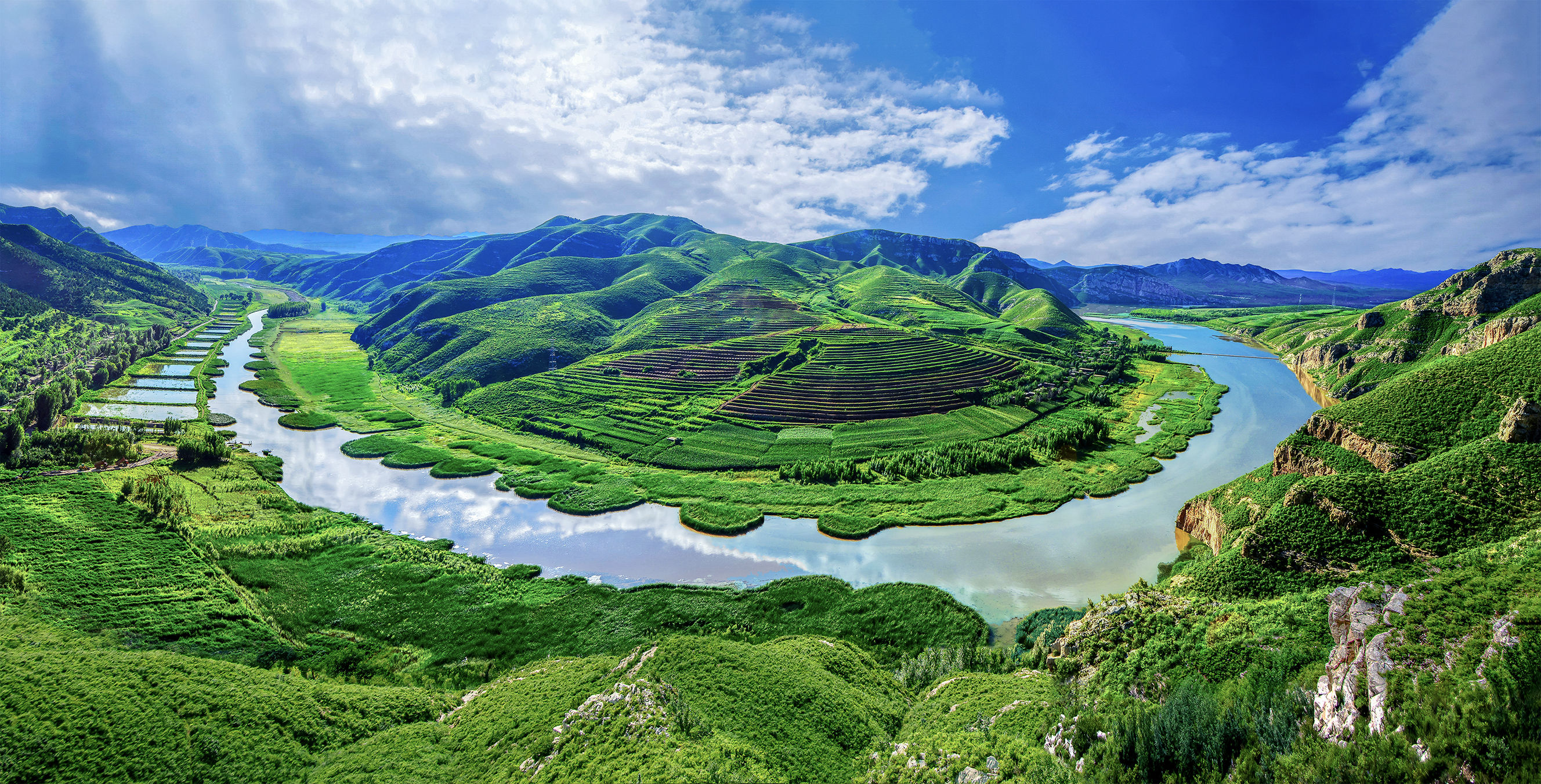 6.辽宁：喀左龙源湖水利风景区2.jpg
