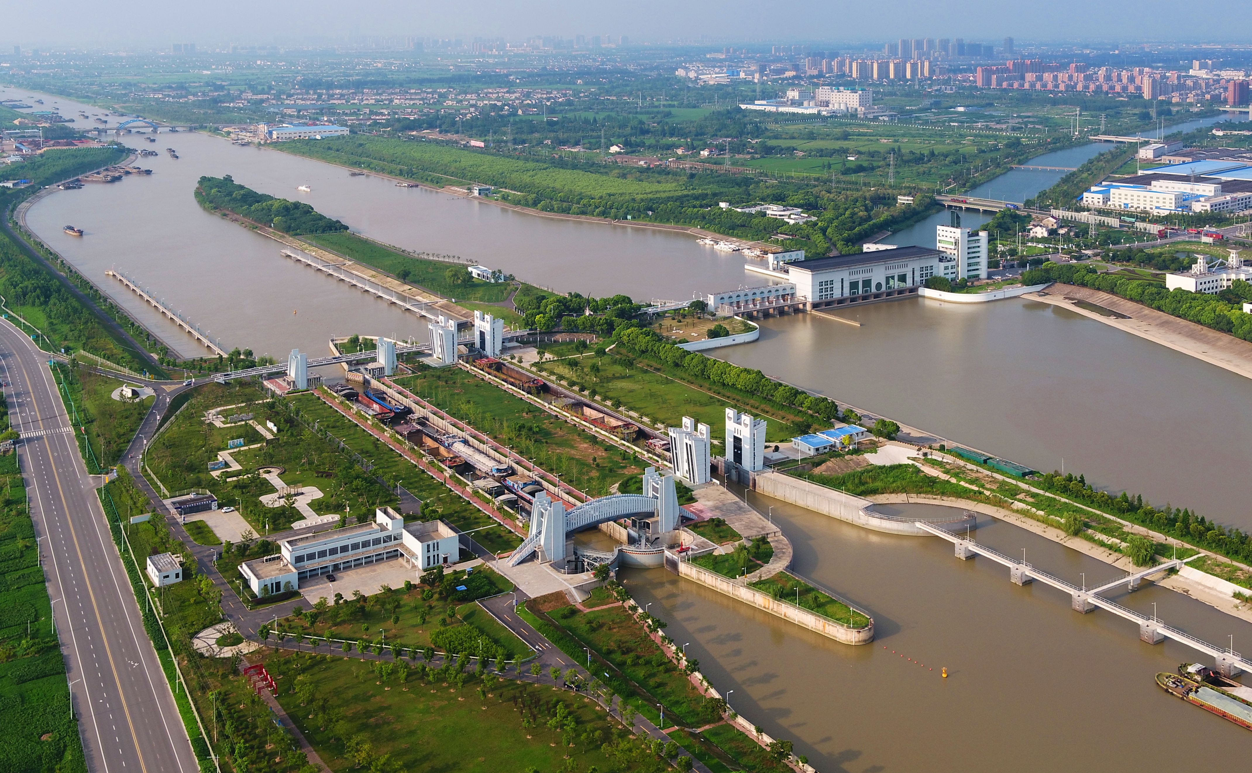 0612277468890096.jpg 12.江苏:泰州引江河水利风景区.jpg