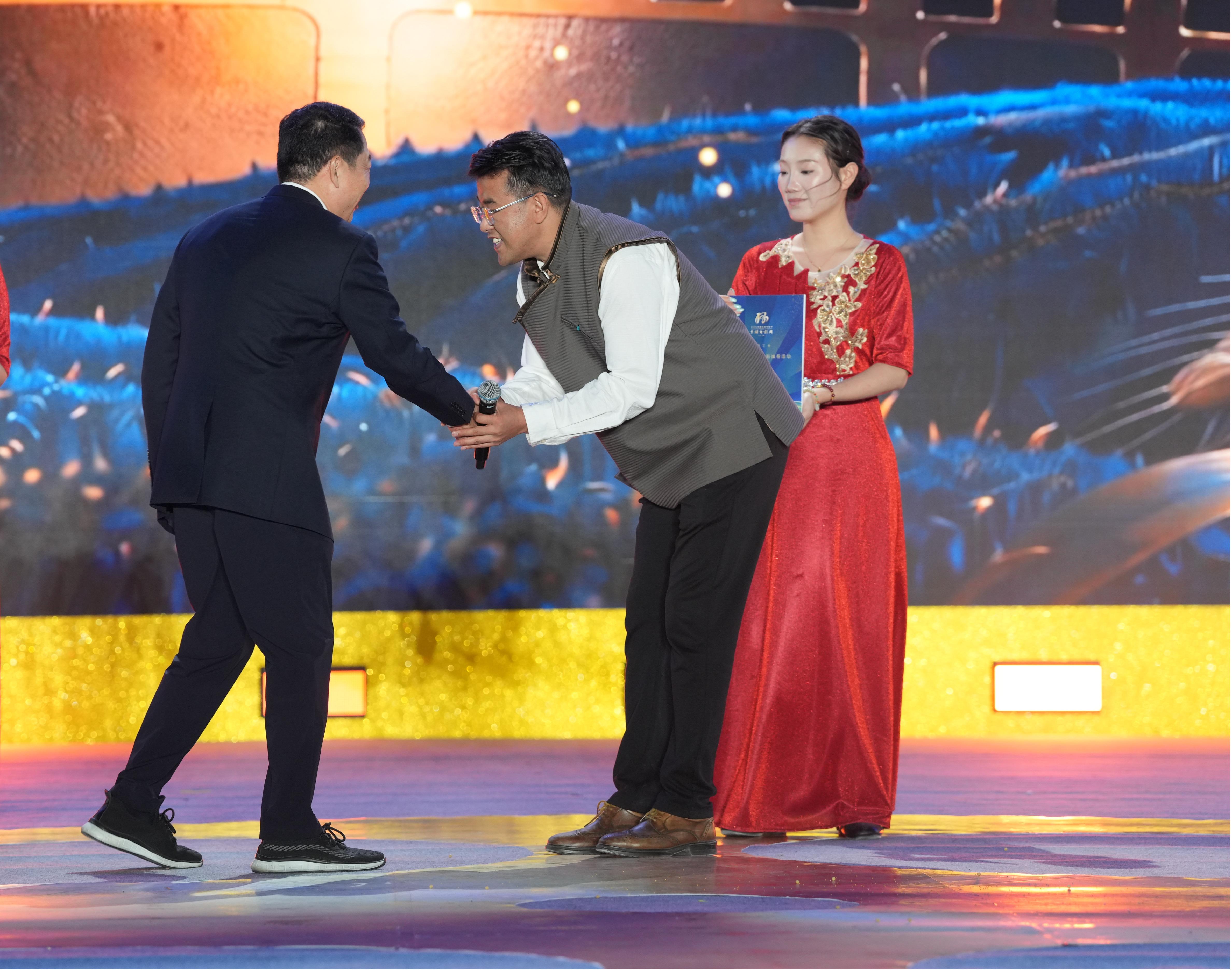 1004503916856650.jpg 图片6.jpg