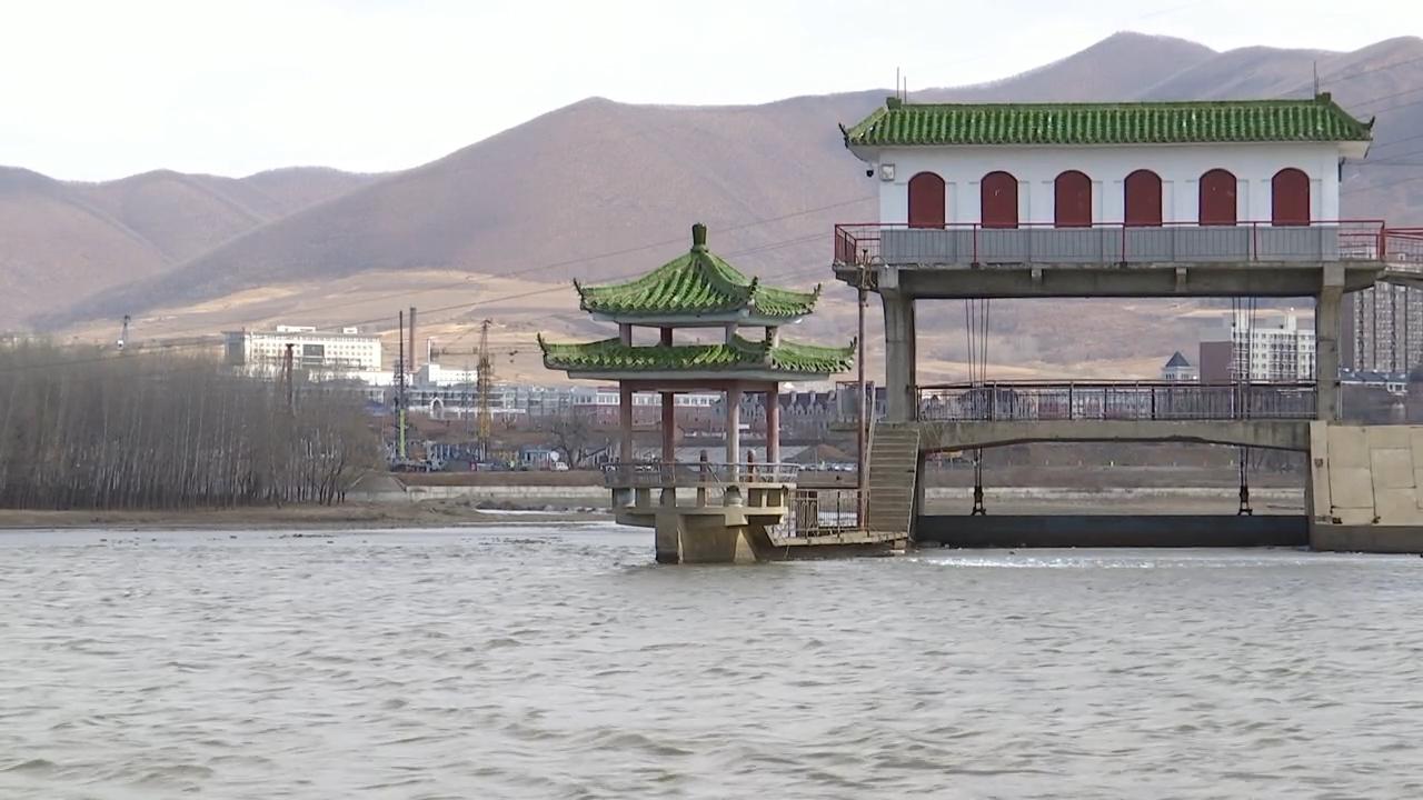 新闻2025.4.14.flv_snapshot_10.46.401.jpg