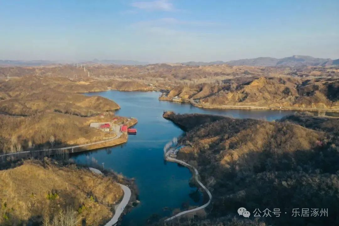 景区>顾家台骆驼湾旅游度假区>天生桥镇食用菌核心园区>保阜高速东