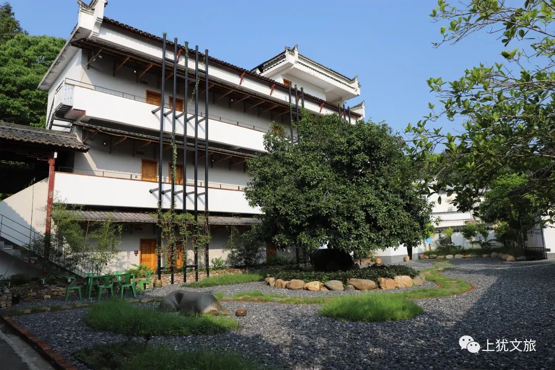 茗香居民宿图源@上犹文旅在民宿开发建设中,上犹县推动民宿由"住"向多