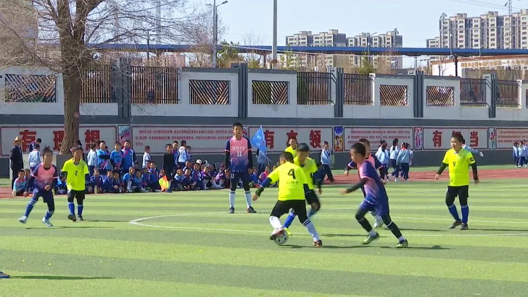 天祝县城关小学举行第二届体育节启动仪式暨第四届追梦杯校园足球联赛