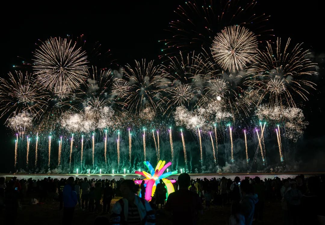 大浦乡村世界五一烟花图片